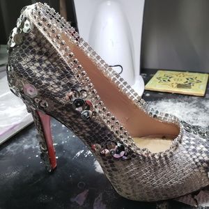 Meet your Posher, Evelyn